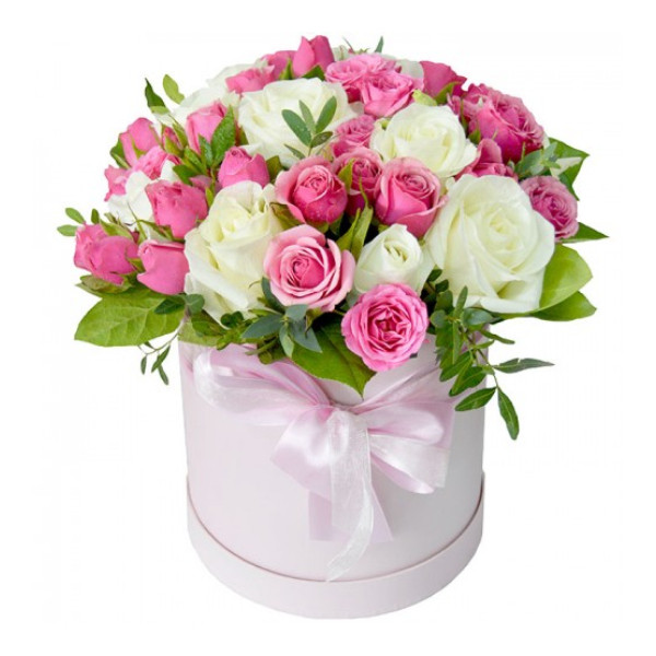 Букет цветов "Шляпная коробка Элегия" Букет цветов "Шляпная коробка Элегия"